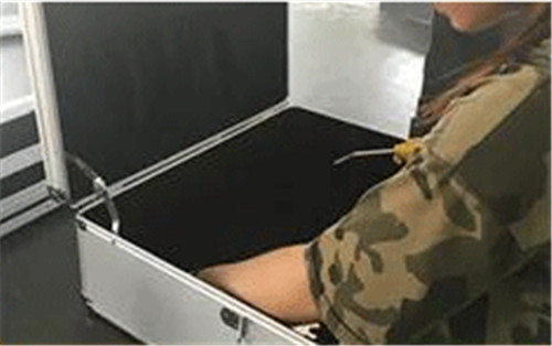 Production Process - aluminum case (8)